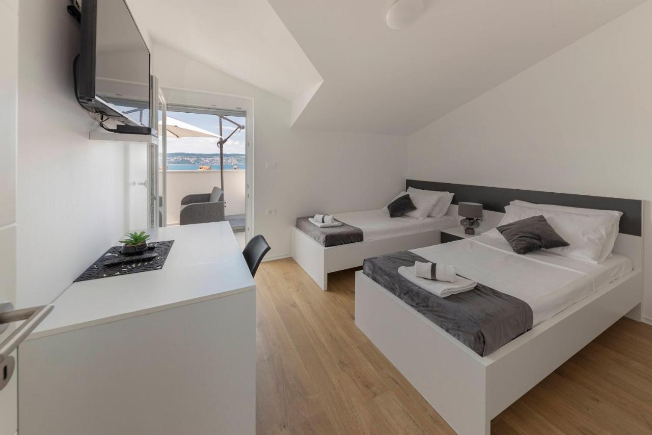 Apartments Era Ankaran Kültér fotó